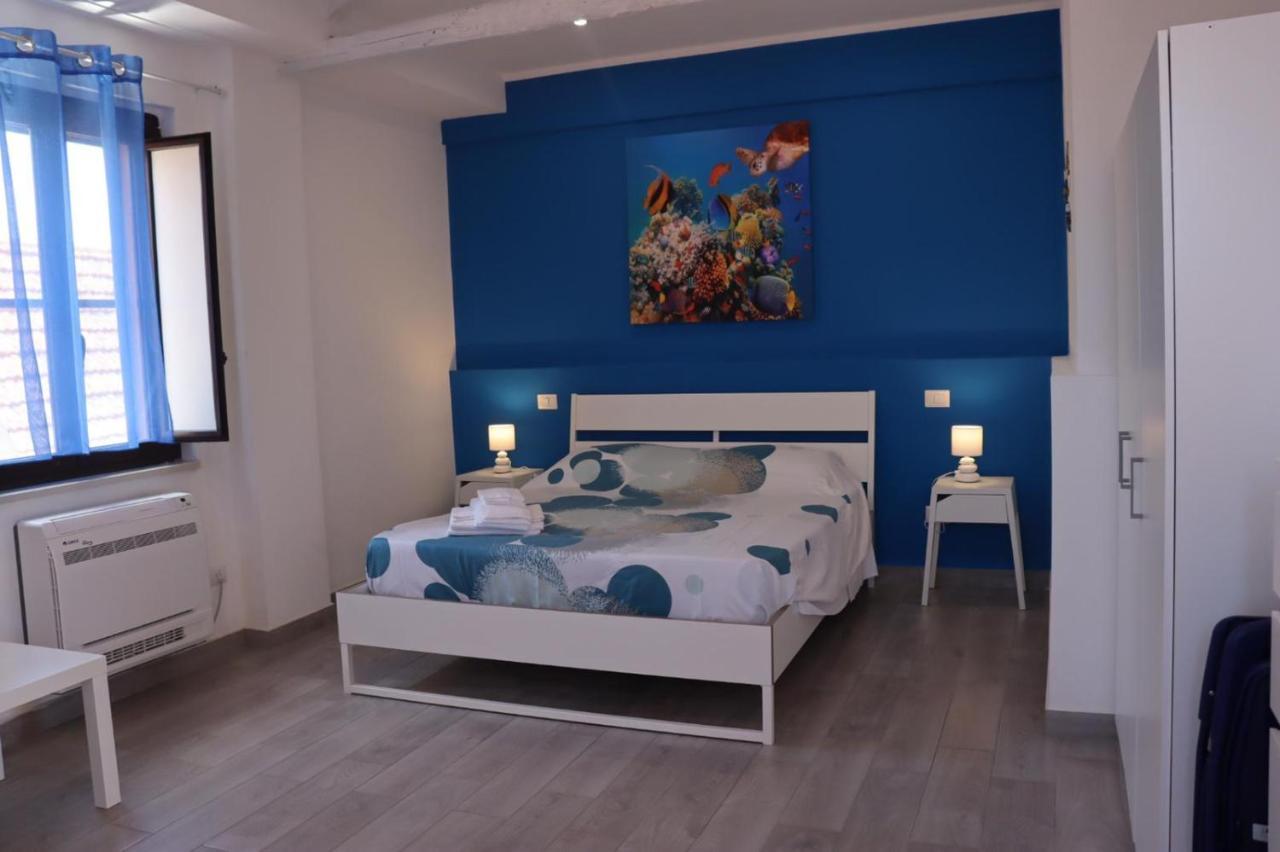 Bed and Breakfast La Conchiglia 2.0 Соверато-Марина Экстерьер фото
